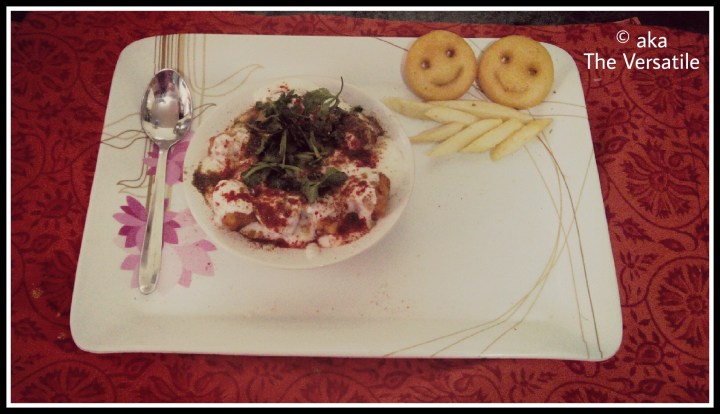 Dahi-Vada-with-McCain-Chilli-Potato-Bites