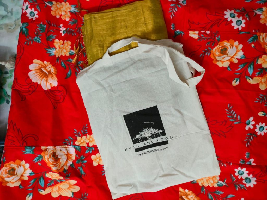 huts-and-looms-saree